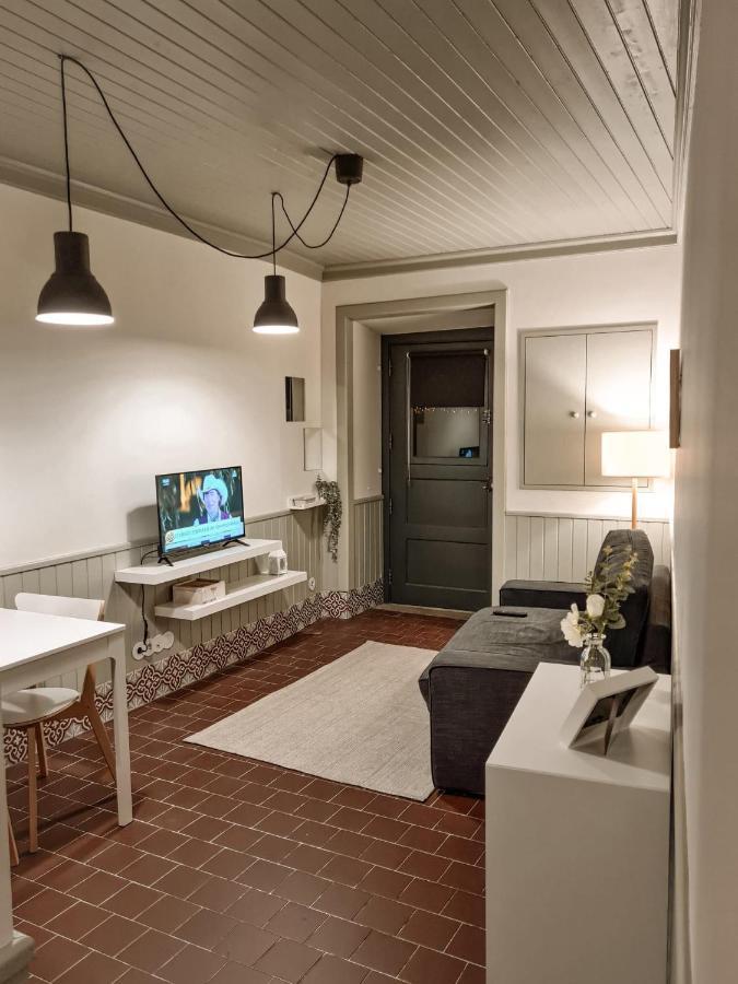 Mr Studio Zona Historica De Coimbra - Self Check-In ภายนอก รูปภาพ